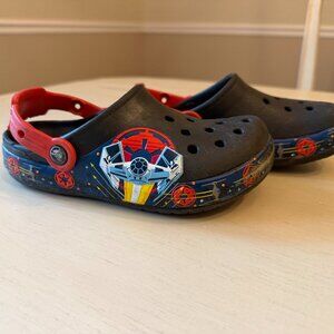 STAR WARS Crocs Size 13 Kids Light Up